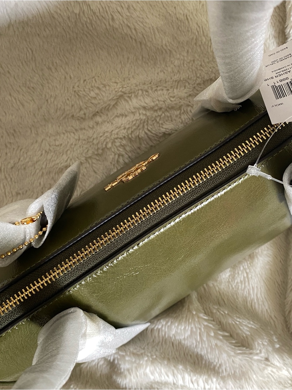 COACH Olive Patent Shoulder Bag with Gold Logo - Picture 6 of 11